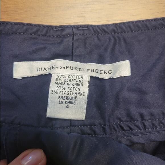 Diane Von Furstenberg DVF Carrie Dress Shorts Women’s 4 Navy High Waisted - Picture 3 of 9